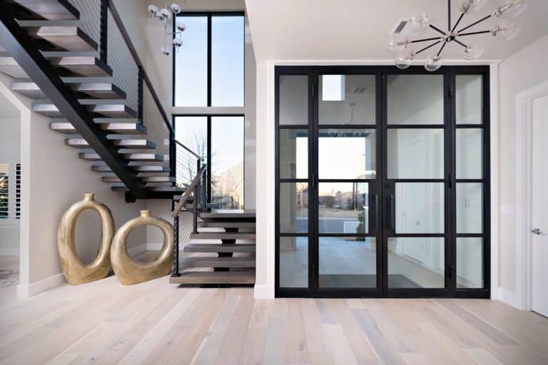 Floating stairs